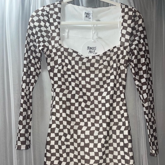 PRINCESS POLLY DRESS - Picture 2 of 3